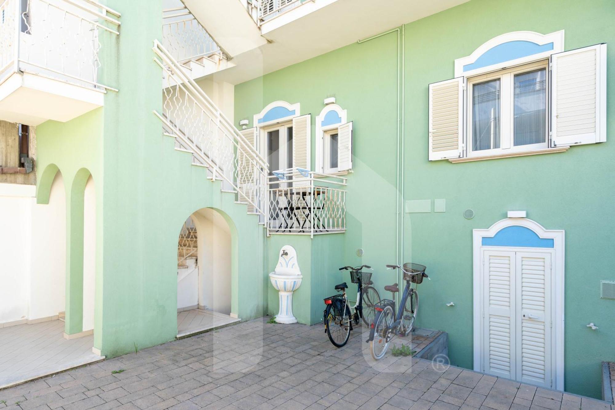 Apartamento Homiday - Residenza D'Annunzio Pineto Exterior foto
